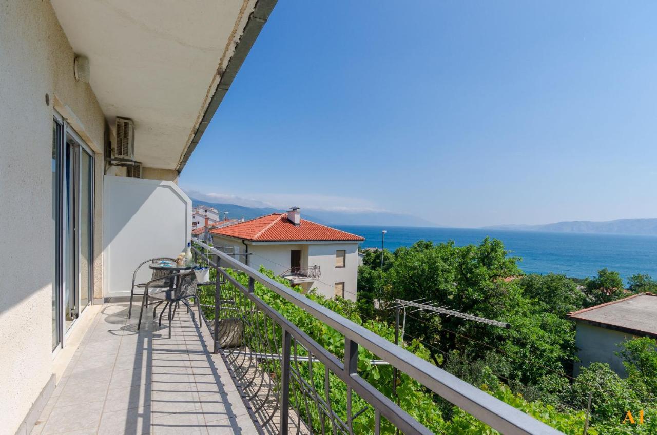 Apartment And Drazen *
