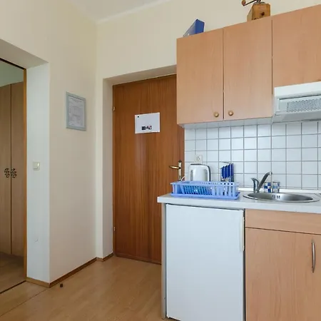 Apartments And Room Drazen Novi Vinodolski Exterior photo